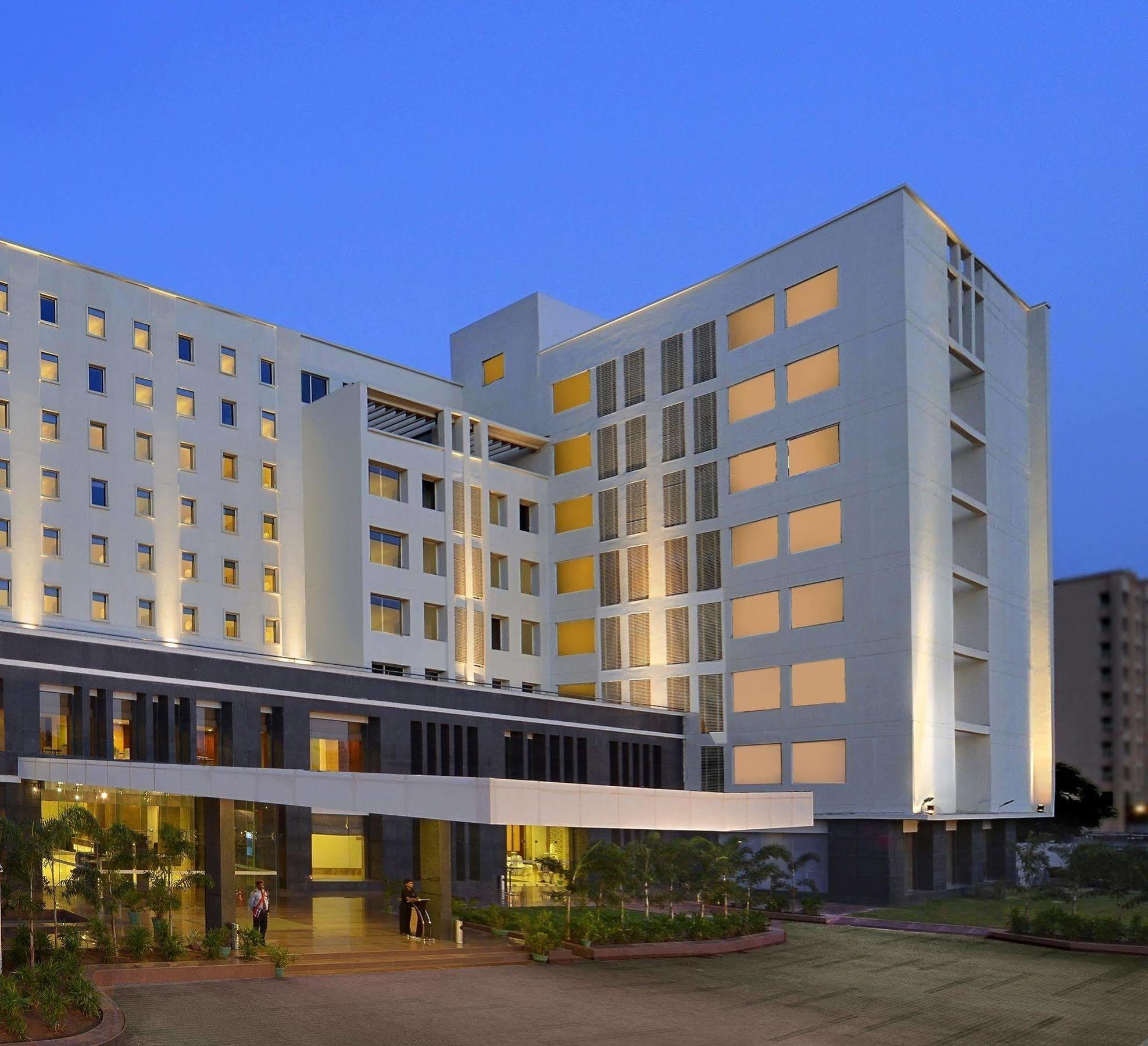 Red Fox By Lemon Tree Hotels, Bhiwadi Luaran gambar
