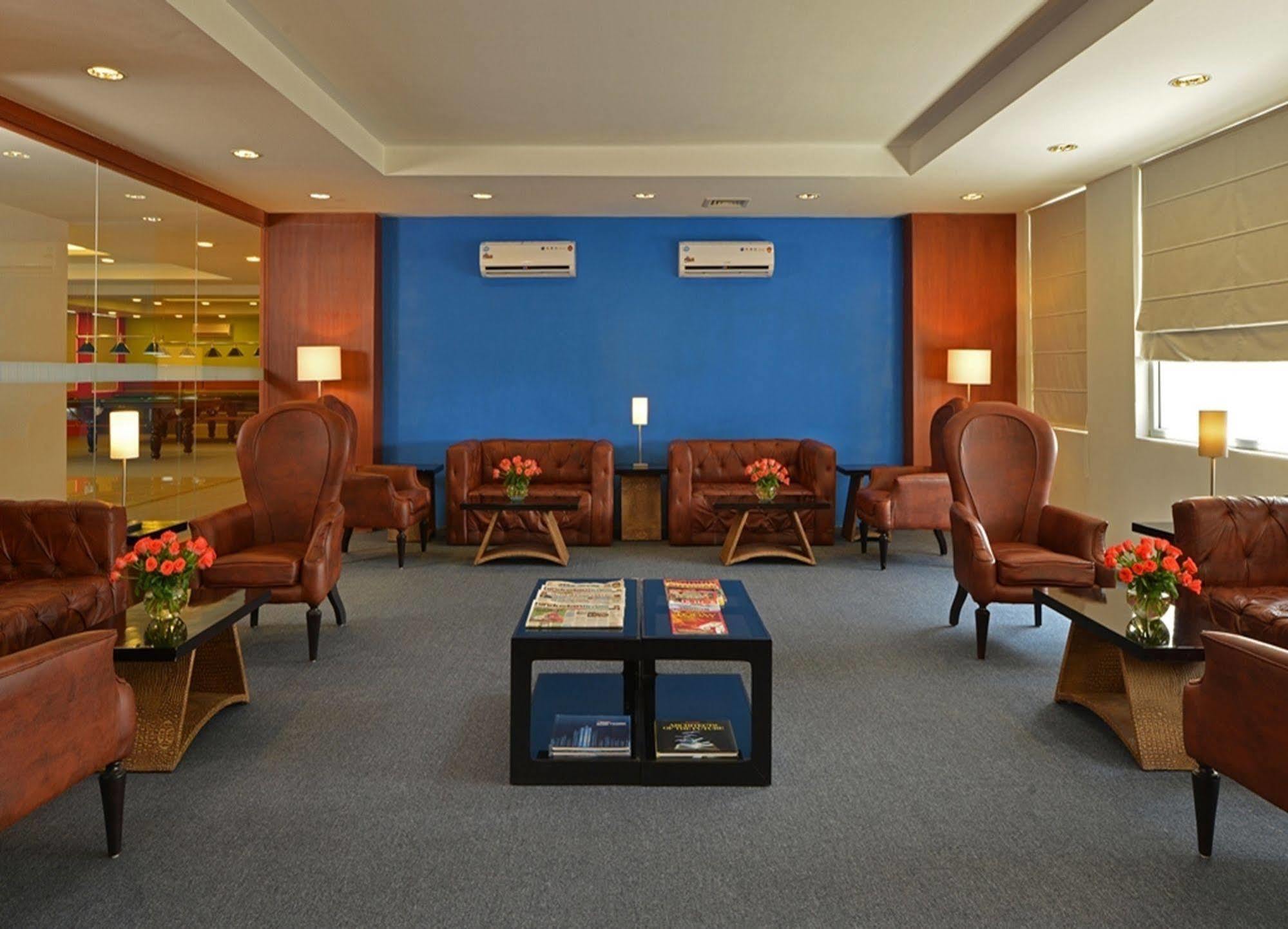 Red Fox By Lemon Tree Hotels, Bhiwadi Luaran gambar