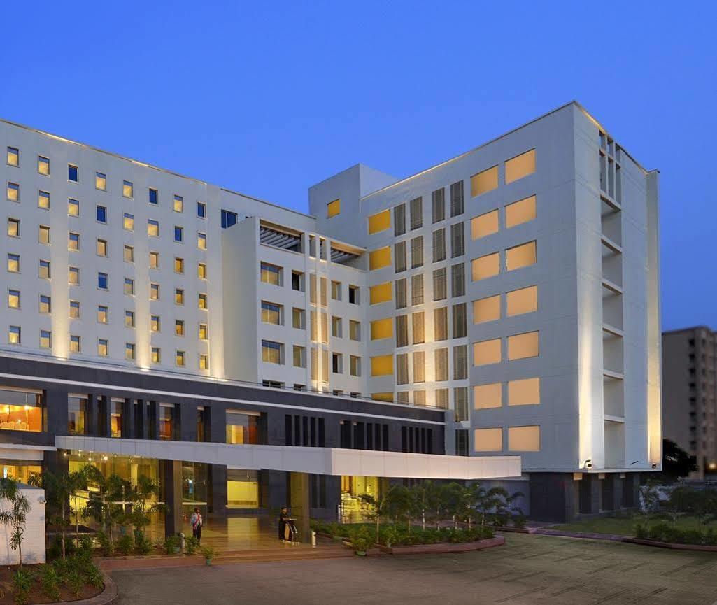 Red Fox By Lemon Tree Hotels, Bhiwadi Luaran gambar